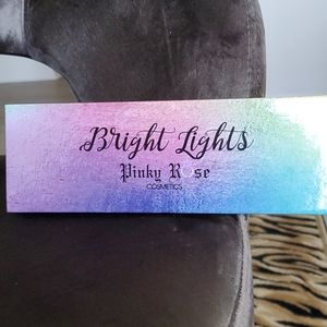 Bright lights Pallet